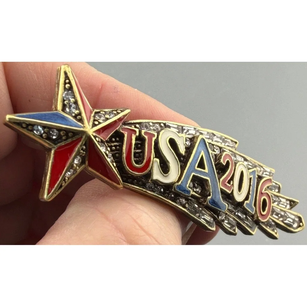 Vintage Heidi Daus Brooch 2016 USA Star Brooch Red White Blue Rhinestone 3
